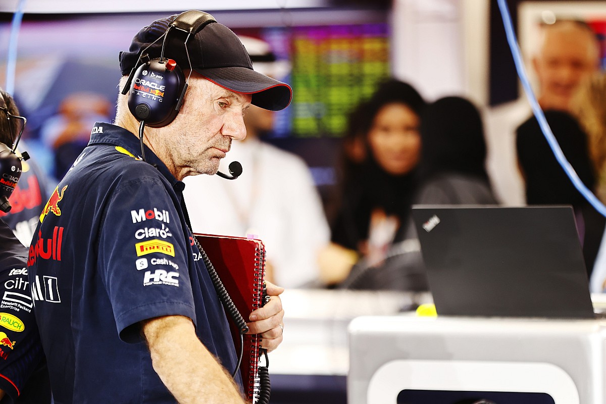 Modest Newey still irreplaceable at Red Bull F1 team