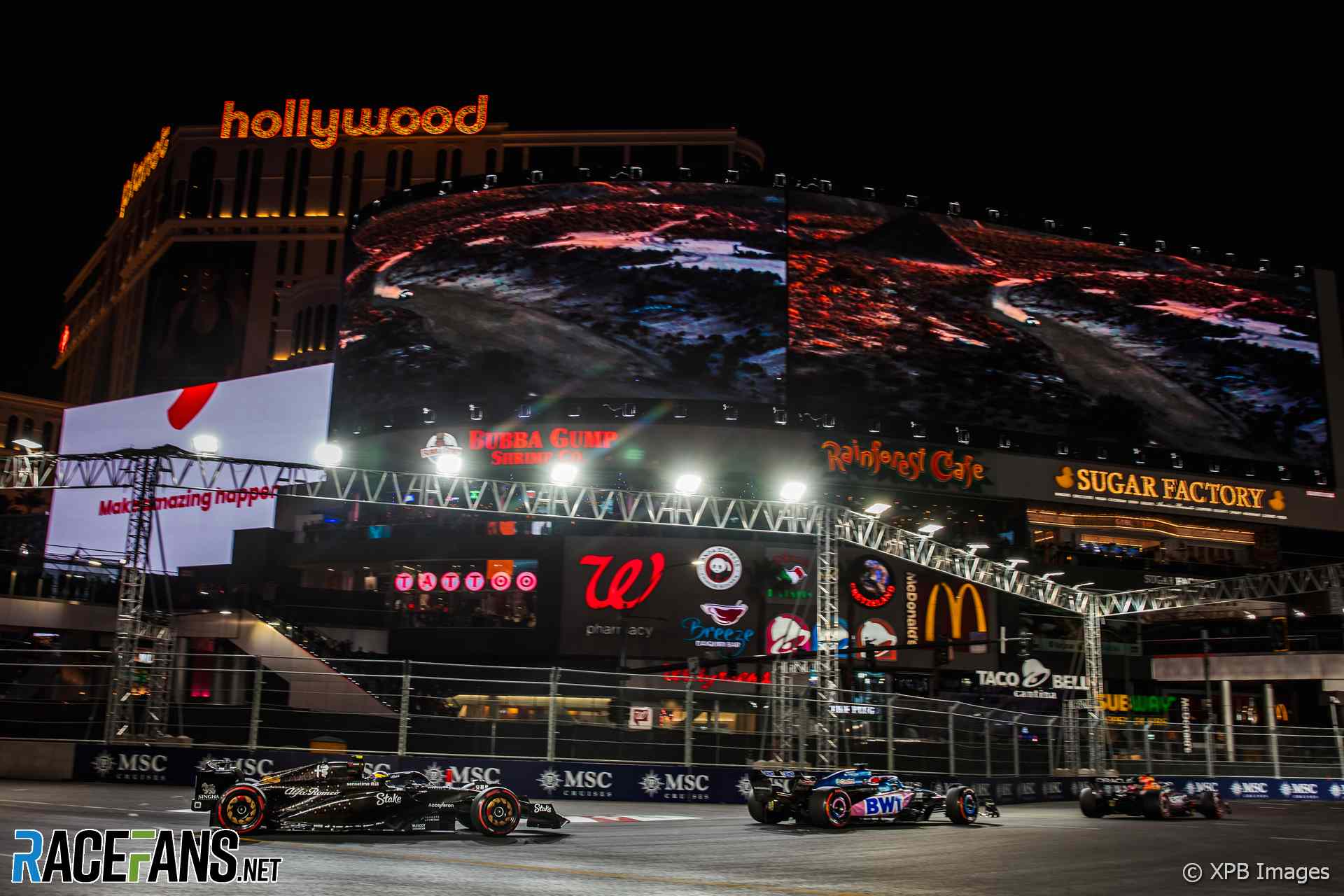 RaceFans Round-up: Las Vegas residents support F1 race