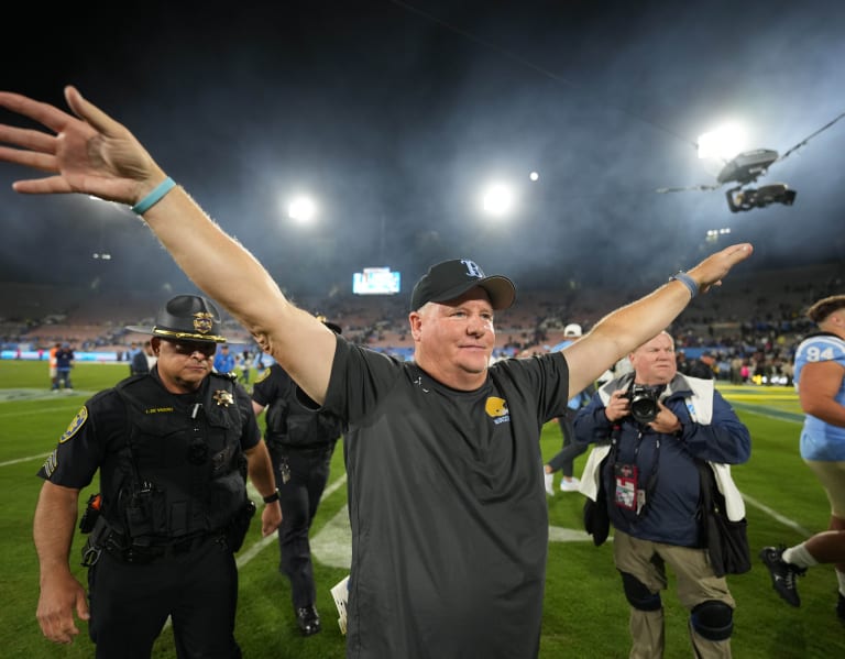 Chip Kelly ends disappointing UCLA tenure with shocking move to Ohio State