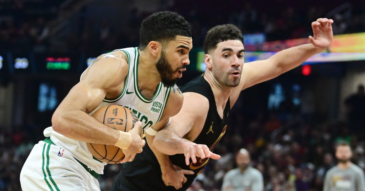 Boston Celtics win streak snapped in stunning loss to Cleveland Cavaliers, 105-104
