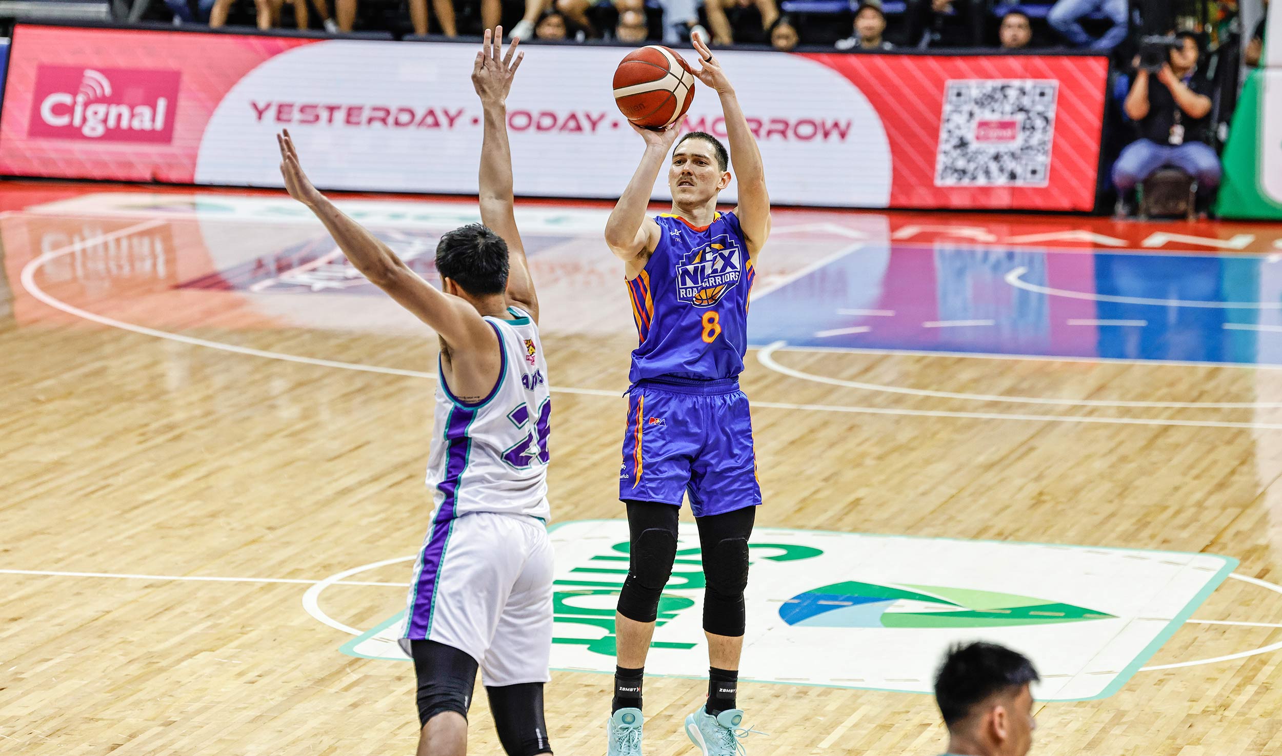 Hot Bossing start in acid test against Bolick, Road Warriors